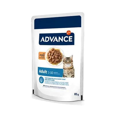 Advance Adult Huhn Katzen-Nassfutter – Verpackung mit Nährwertangaben