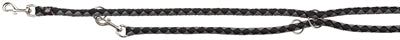 Einstellbare Trixie Cavo Nylonleine schwarz-grau mit Metallring Nahaufnahme