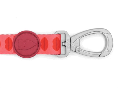 Morso Hundeleine Lippenstift Rosa Detailansicht Karabiner recyceltes Material