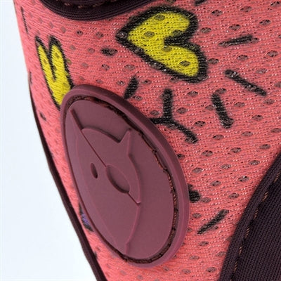 Morso Hundegeschirr Body Mesh Think Pink Rosa recycelt seitliche Ansicht angelegt