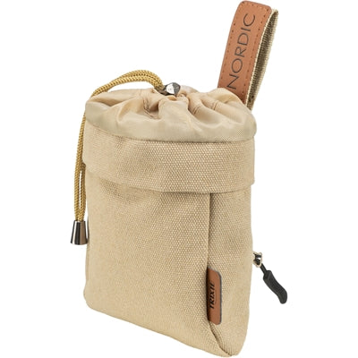 Trixie Be Nordic Belohnungsbeutel Sand Detailansicht – skandinavische Snacktasche seitlich