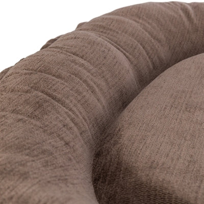 Trixie Lennox Hundebett oval braun Rand und Polsterung Detailansicht